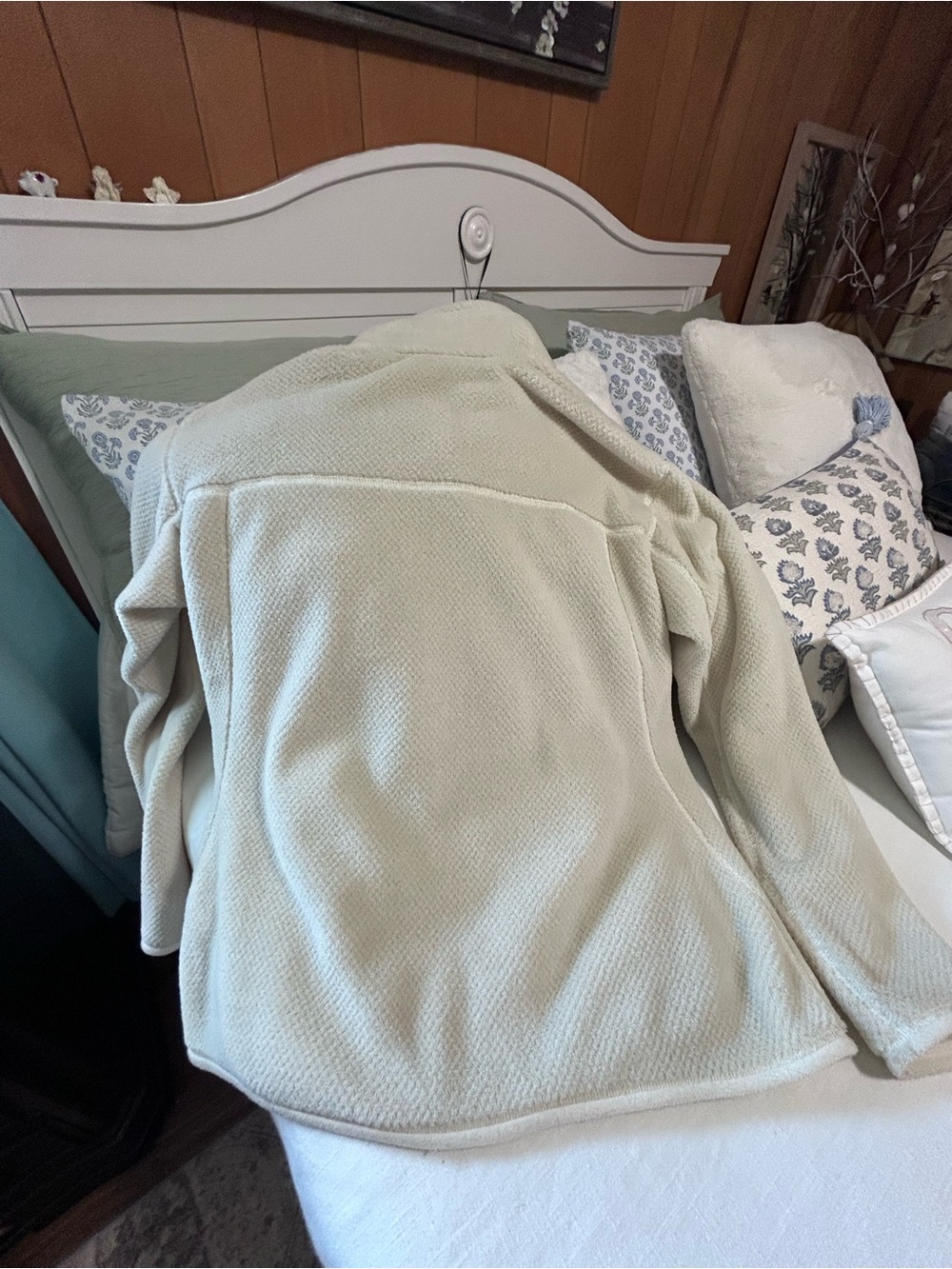 Patagonia Womans XL Polartec Thermal Pro Fleece Pullover - Cream - Picture 3 of 12